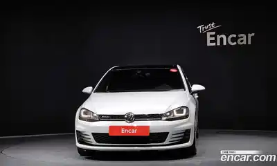 Volkswagen Golf 2015 2.0 гидро в Москве № 317955, миниатюра 3