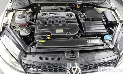 Volkswagen Golf 2015 2.0 гидро в Москве № 317955, миниатюра 6