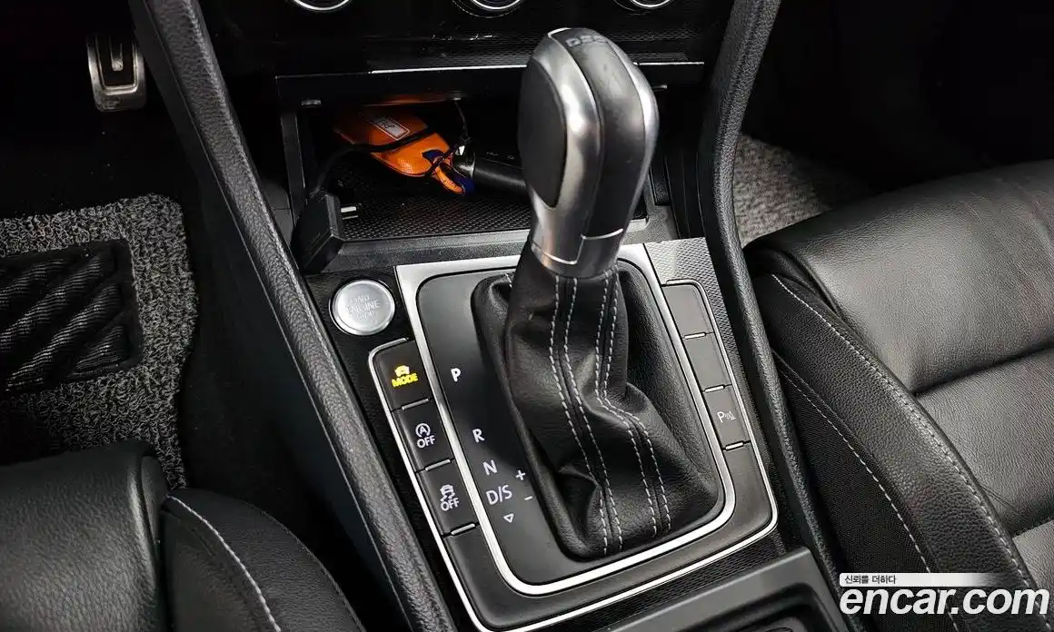 Volkswagen Golf 2015 2.0 гидро в Москве № 317955, фото 9