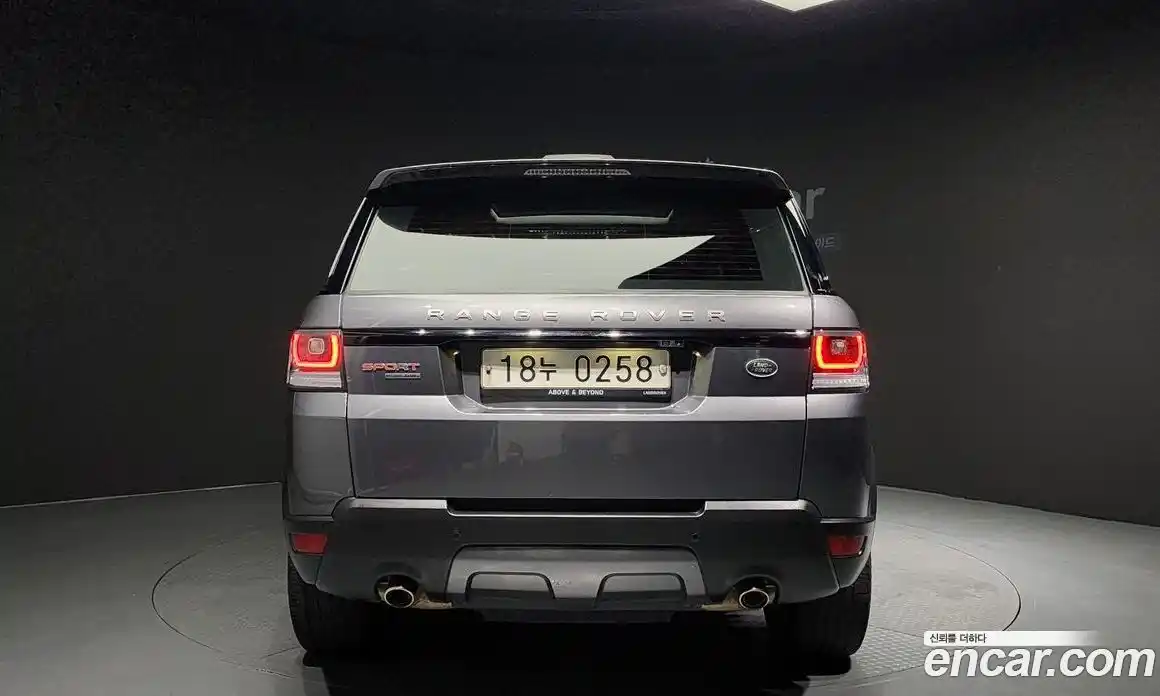 Land Rover Range-Rover Sport 2016 3.0 гидро в Москве № 328276, фото 4
