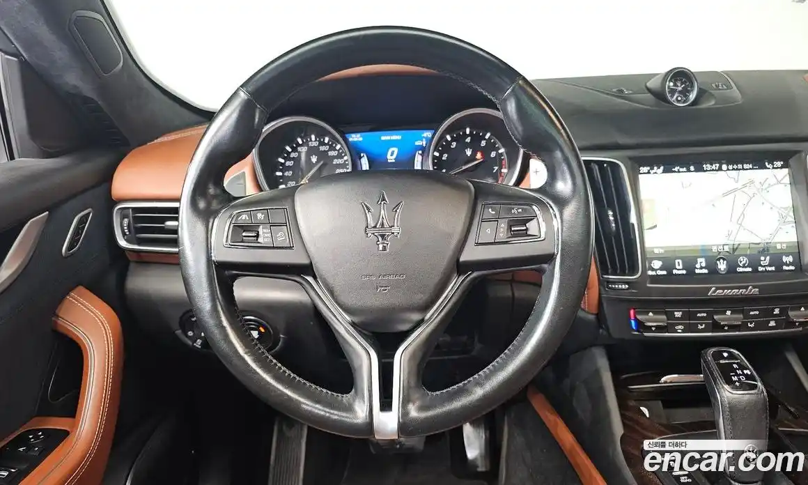 Maserati Levante 2019 3.0 гидро в Москве № 331100, фото 13