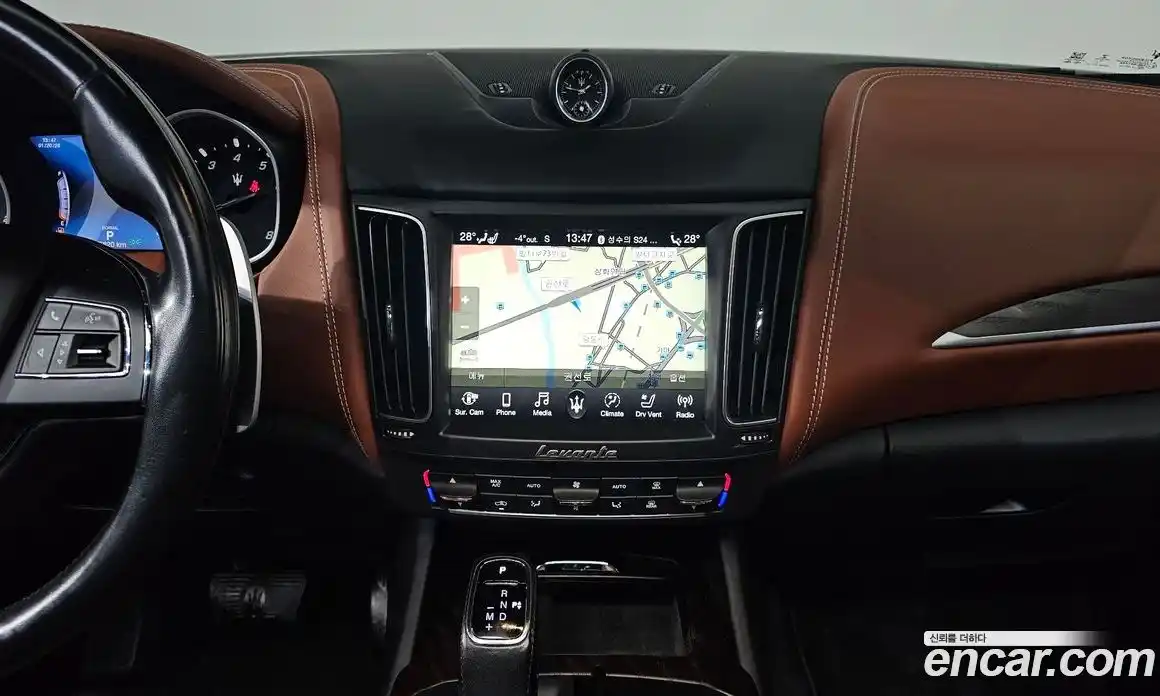 Maserati Levante 2019 3.0 гидро в Москве № 331100, фото 14