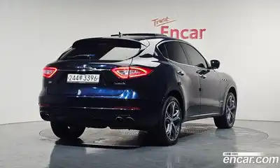 Maserati Levante 2019 3.0 гидро в Москве № 331100, миниатюра 2