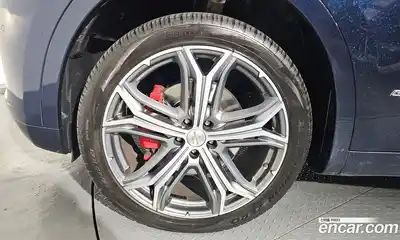 Maserati Levante 2019 3.0 гидро в Москве № 331100, миниатюра 5