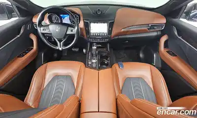 Maserati Levante 2019 3.0 гидро в Москве № 331100, миниатюра 7