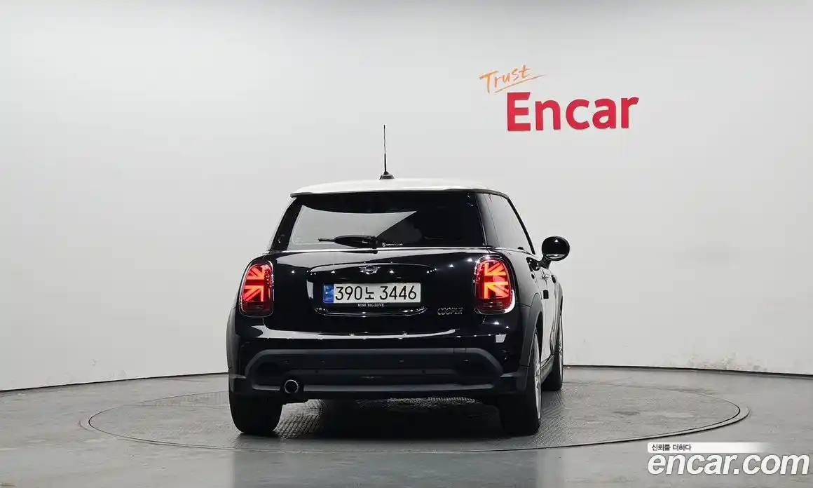 Mini Cooper 2022 1.5 гидро в Москве № 334248, фото 4
