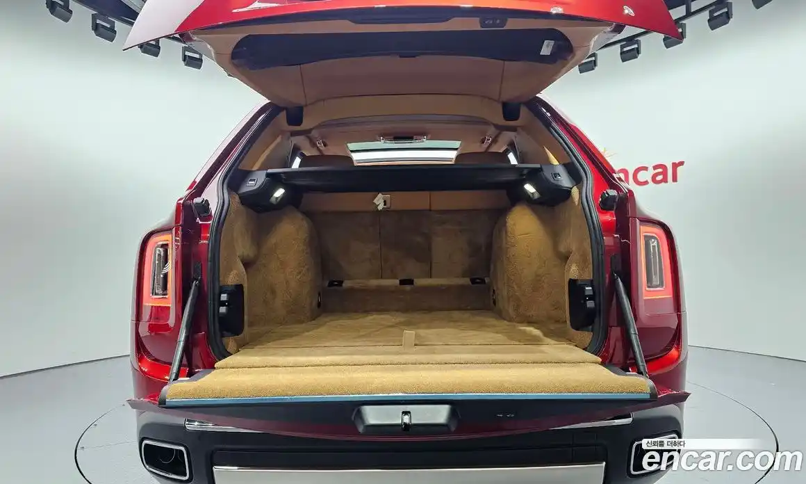 Rolls-Royce Cullinan 2023 6.7 гидро в Москве № 366913, фото 20