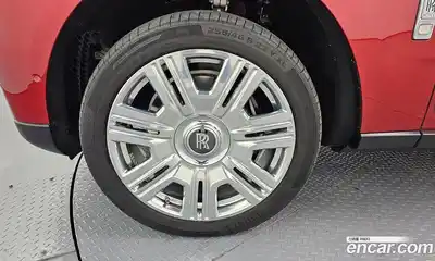 Rolls-Royce Cullinan 2023 6.7 гидро в Москве № 366913, миниатюра 5