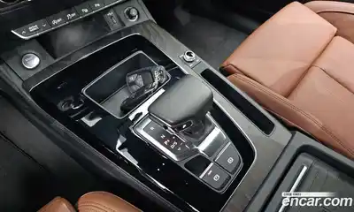Audi Q5 2023 2.0 гидро в Москве № 372765, миниатюра 9