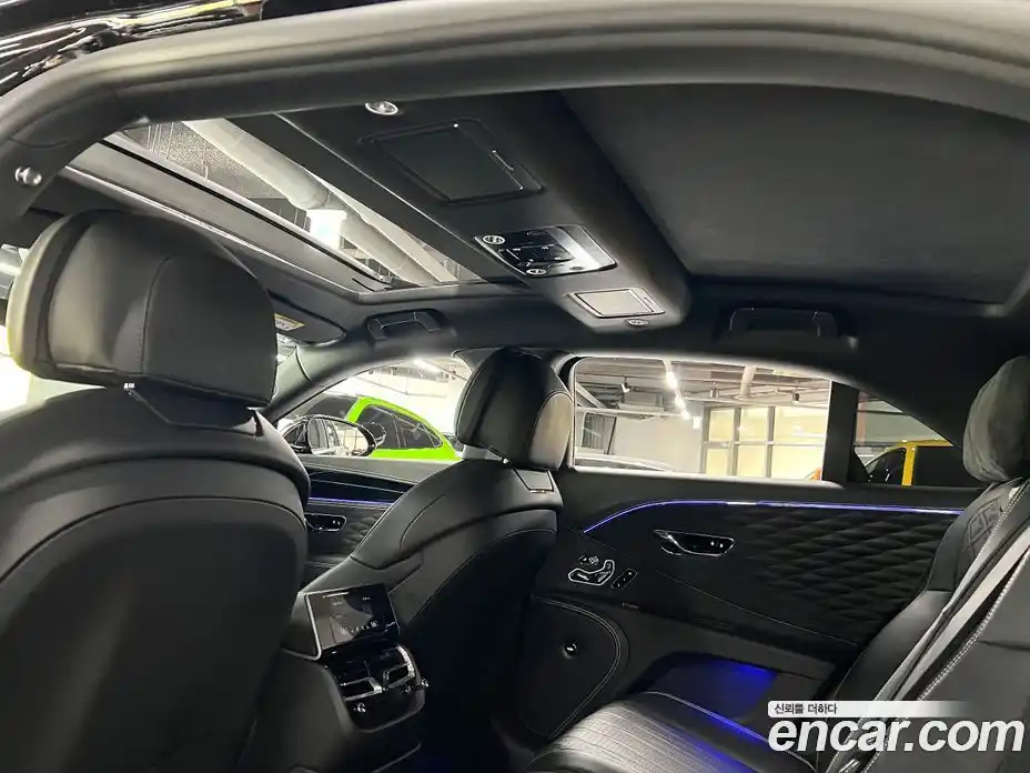 Bentley Flying Spur 2020 6.0 гидро в Москве № 409049, фото 13