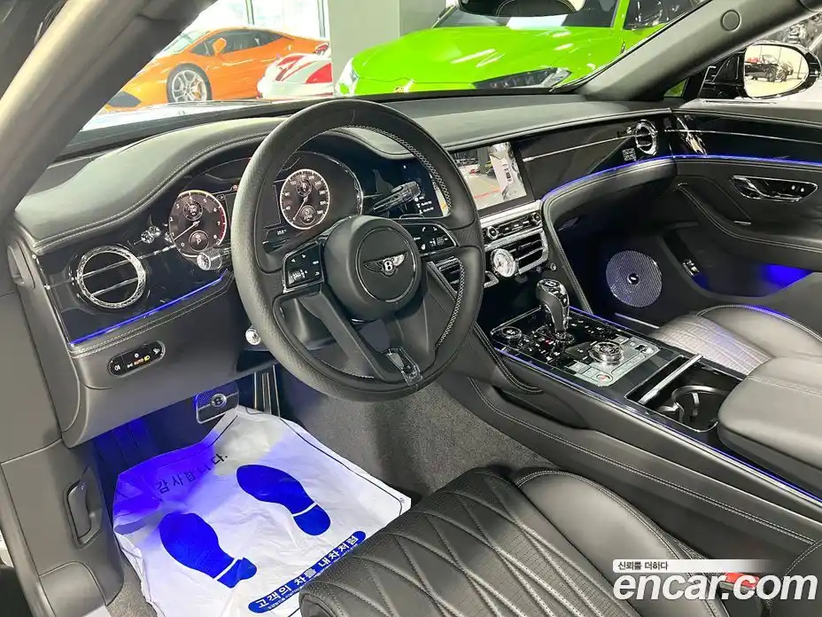 Bentley Flying Spur 2020 6.0 гидро в Москве № 409049, фото 9