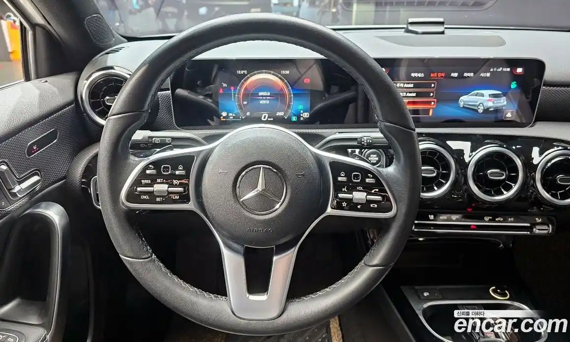 Mercedes-Benz A-Class 2020 2.0 гидро в Москве № 413027, фото 13