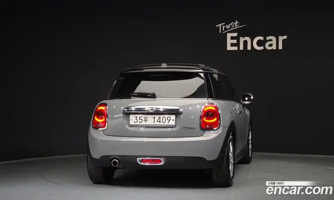 Mini Cooper 2017 1.5 гидро в Москве № 432116, фото 4