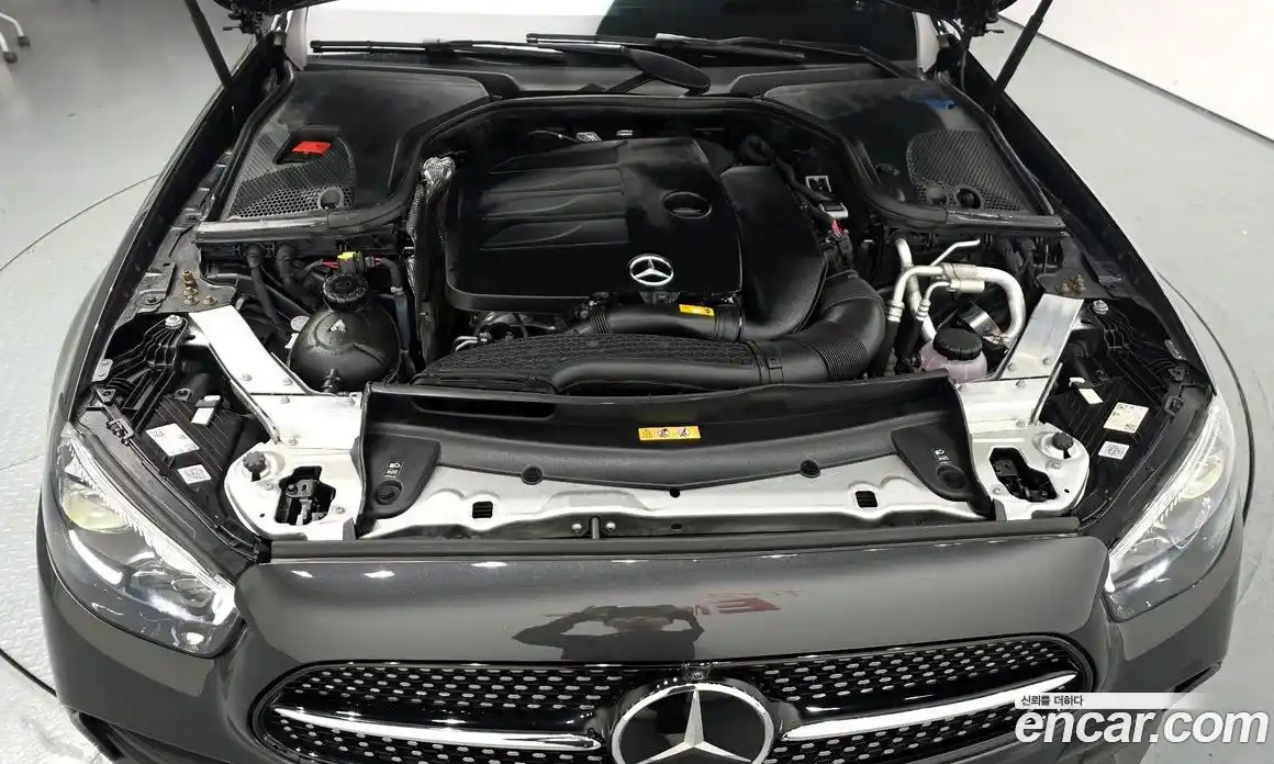 Mercedes-Benz E-Class 2022 2.0 гидро в Москве № 466159, фото 6