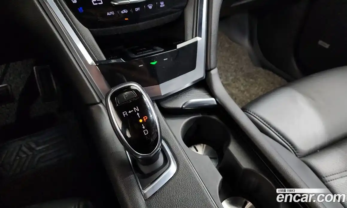 Cadillac XT5 2018 3.6 гидро в Москве № 474663, фото 9