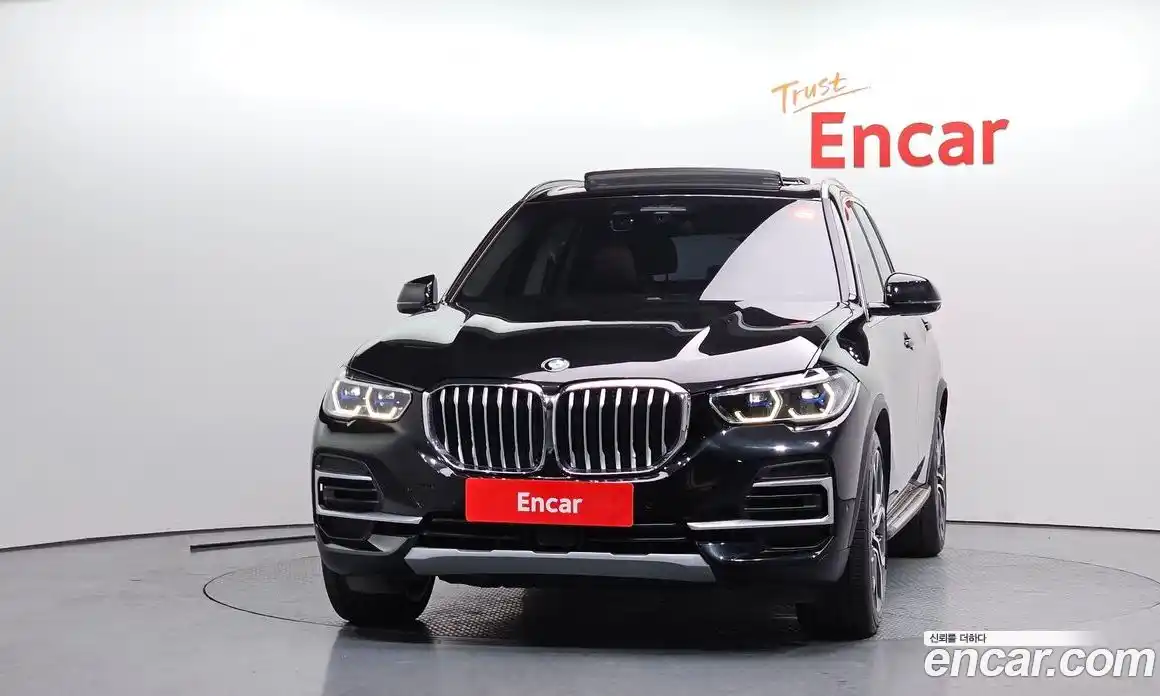 BMW X5 2022 3.0 гидро в Москве № 493057, фото 3