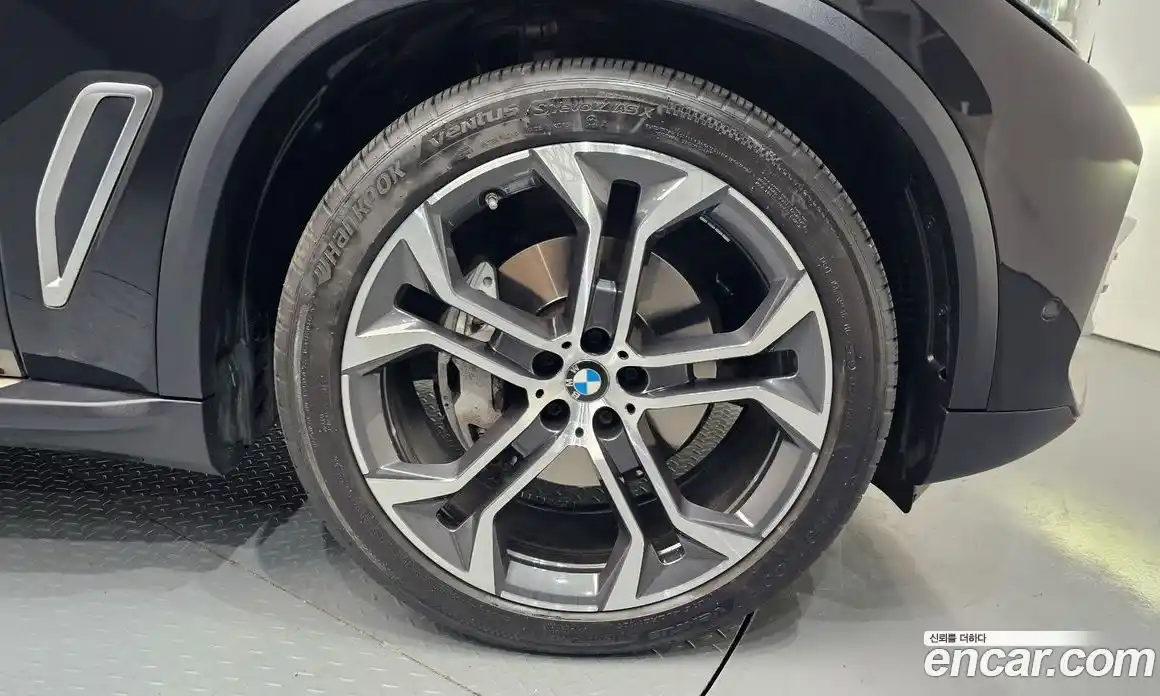BMW X5 2022 3.0 гидро в Москве № 493057, фото 5