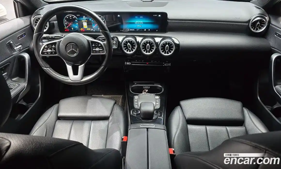 Mercedes-Benz A-Class 2021 2.0 гидро в Москве № 494872, фото 7