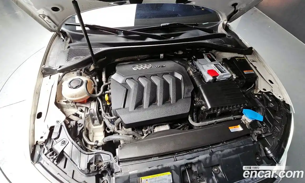 Audi A3 2018 2.0 гидро в Москве № 496969, фото 6