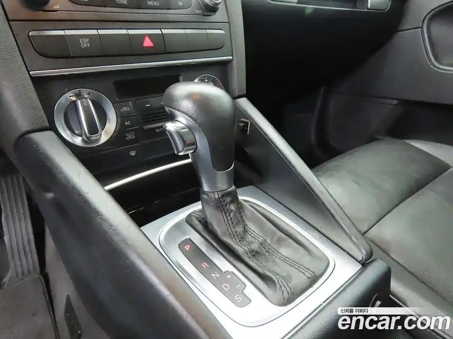 Audi A3 2010 2.0 гидро в Москве № 497458, фото 11