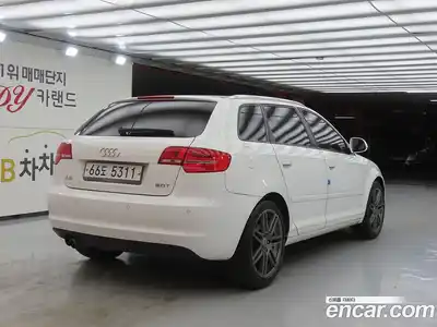 Audi A3 2010 2.0 гидро в Москве № 497458, миниатюра 4