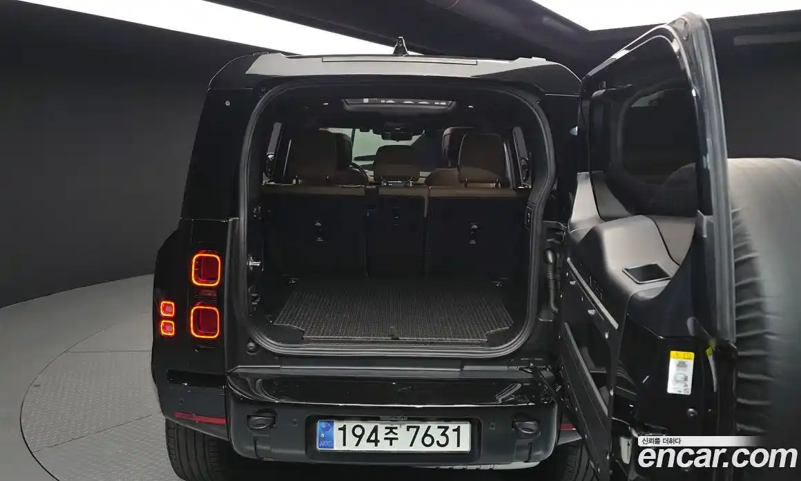 Land Rover Defender 2025 3.0 гидро в Москве № 498650, фото 20