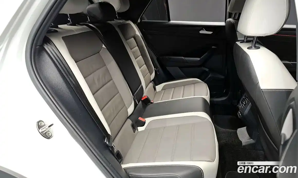 Volkswagen T-Roc 2021 2.0 гидро в Москве № 499847, фото 12