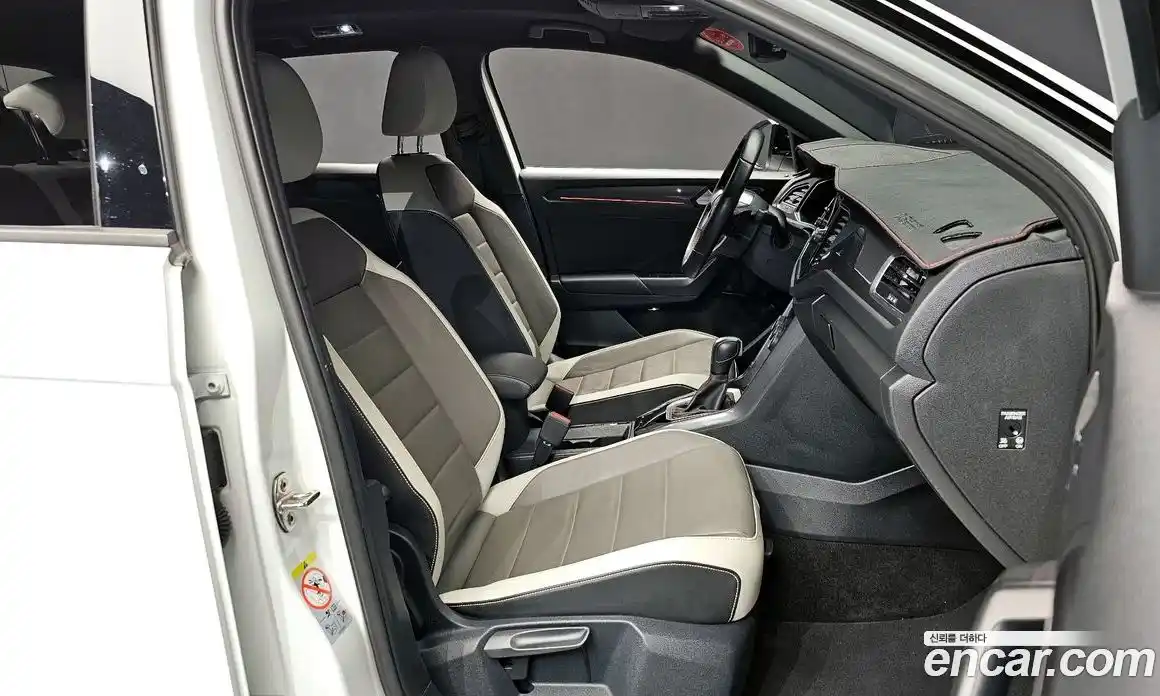 Volkswagen T-Roc 2021 2.0 гидро в Москве № 499847, фото 10