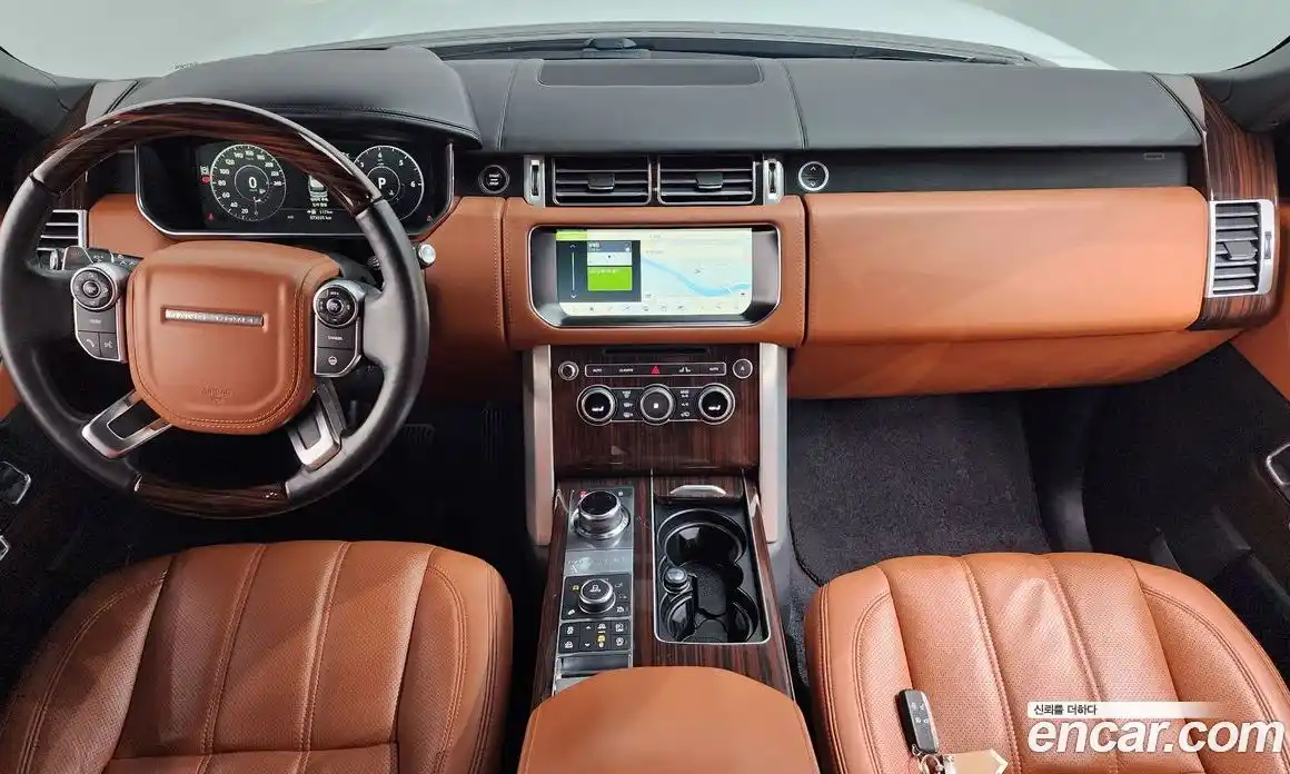 Land Rover Range-Rover 2017 4.4 гидро в Москве № 546238, фото 7