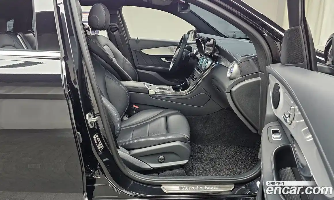Mercedes-Benz GLC-Class 2023 1.9 гидро в Москве № 592182, фото 11