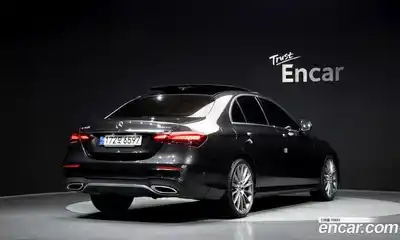 Mercedes-Benz E-Class 2022 2.0 гидро, миниатюра 2