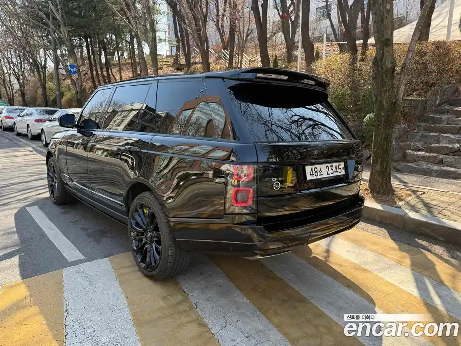 Land Rover Range-Rover 2015 4.4 гидро в Москве № 594972, фото 4