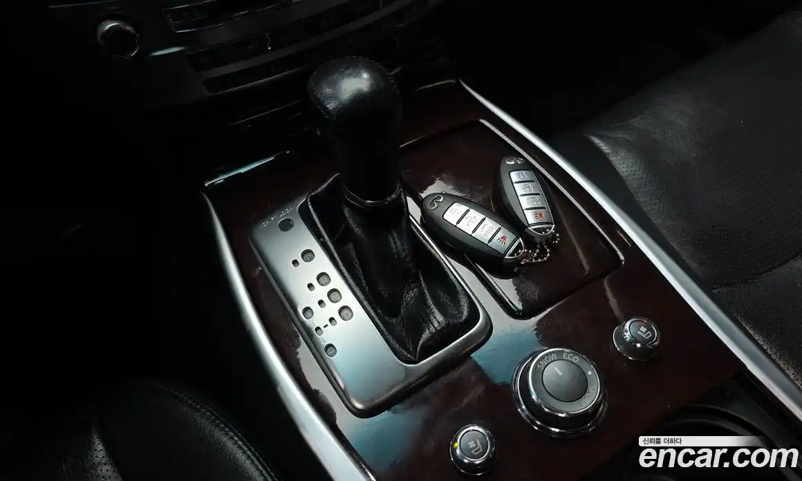 Infiniti M 2013 3.7 гидро в Москве № 611024, фото 9