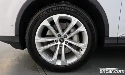 Audi Q7 2025 3.0 гидро в Москве № 624635, миниатюра 5