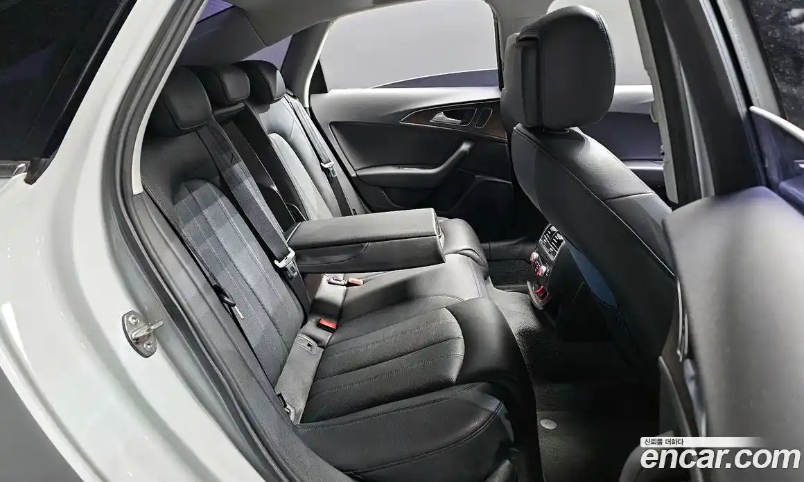 Audi A6 2015 2.0 гидро в Москве № 625100, фото 12