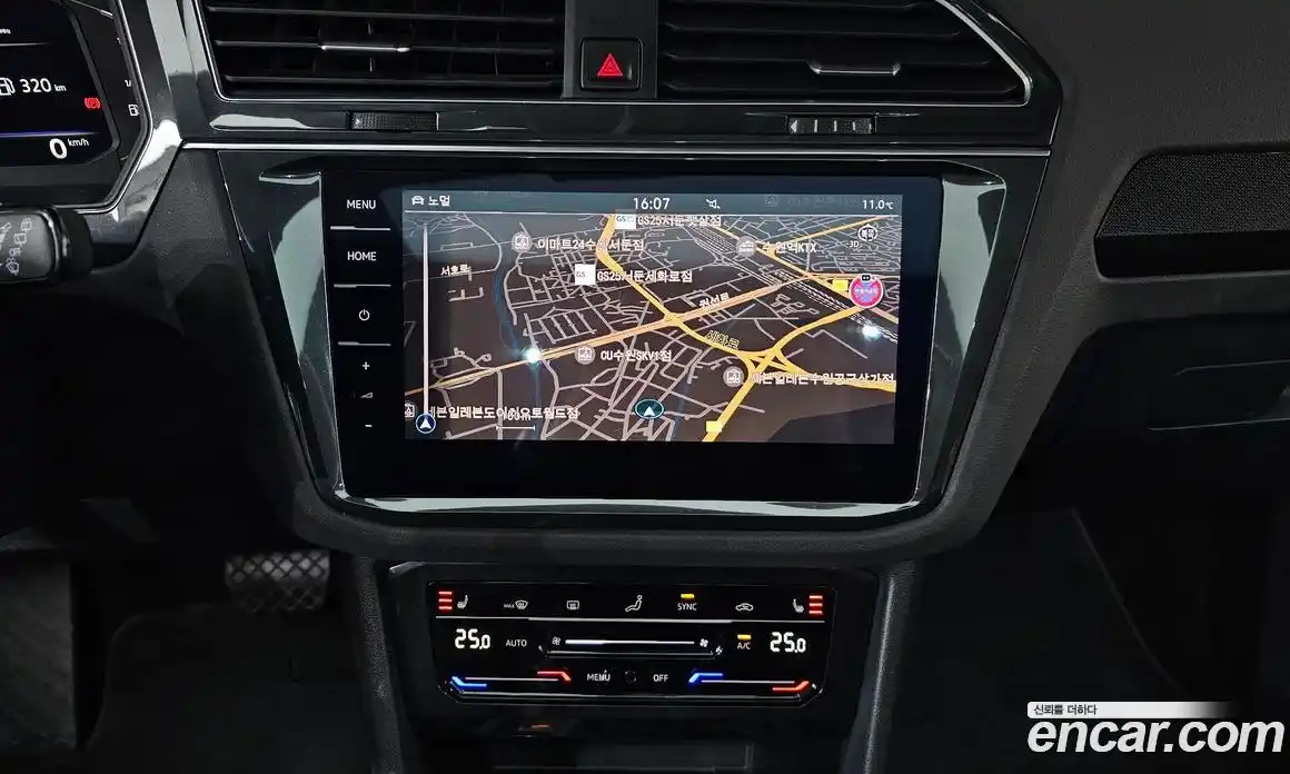 Volkswagen Tiguan 2022 2.0 гидро в Москве № 629040, фото 14