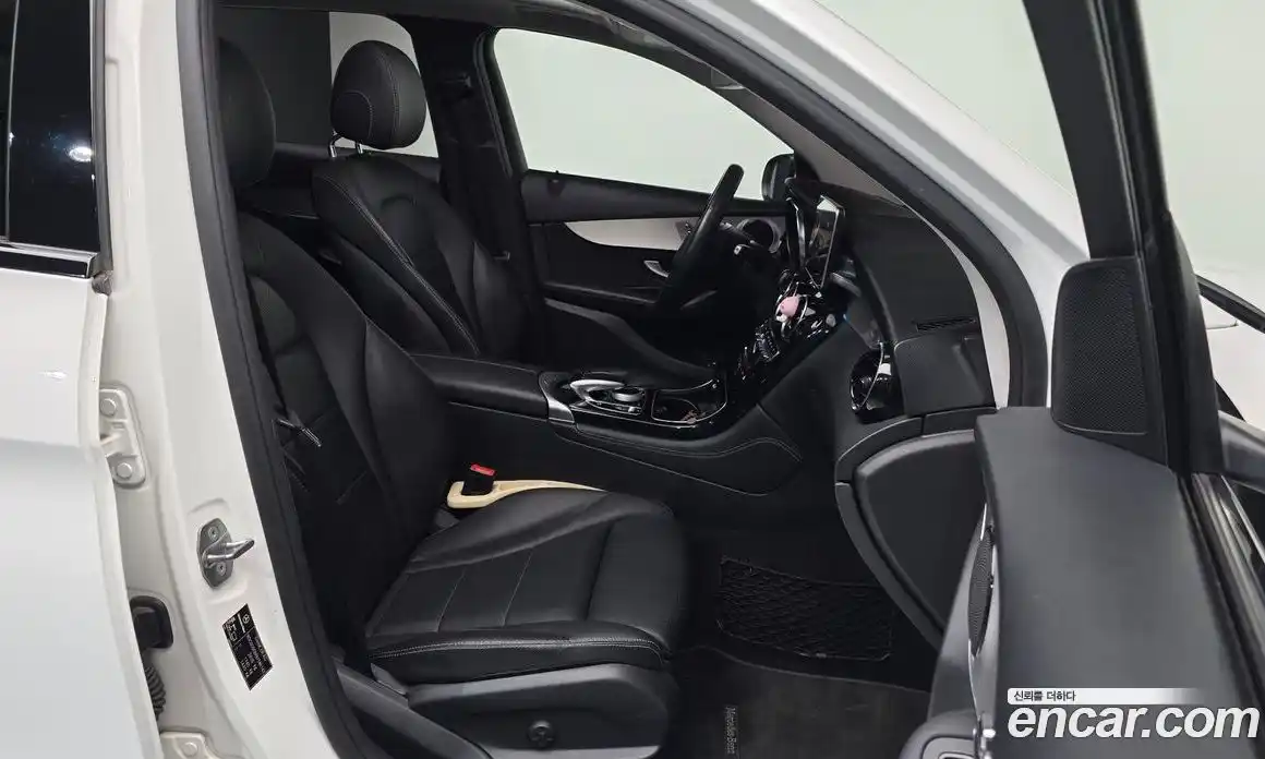Mercedes-Benz GLC-Class 2019 2.0 гидро в Москве, фото 10