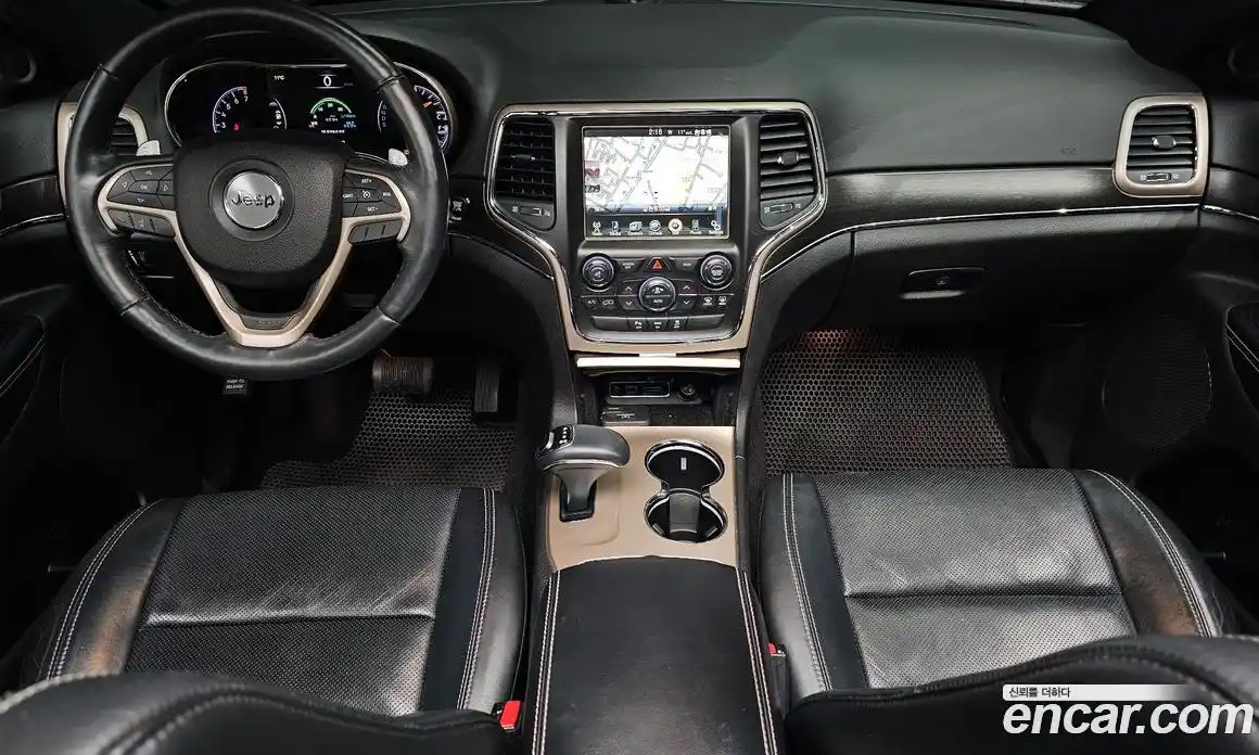 Jeep Cherokee 2015 3.6 гидро в Москве № 725327, фото 7