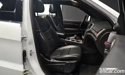 Jeep Cherokee 2015 3.6 гидро в Москве № 725327, миниатюра 10