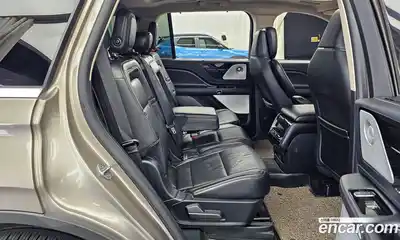 Lincoln Aviator 2019 3.0 гидро в Москве № 749272, миниатюра 12