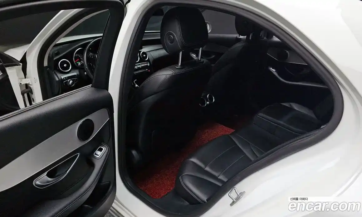 Mercedes-Benz C-Class 2017 2.0 гидро в Москве № 764533, фото 11