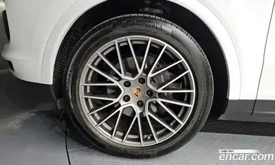 Porsche Cayenne 2023 3.0 гидро в Москве № 765519, миниатюра 5