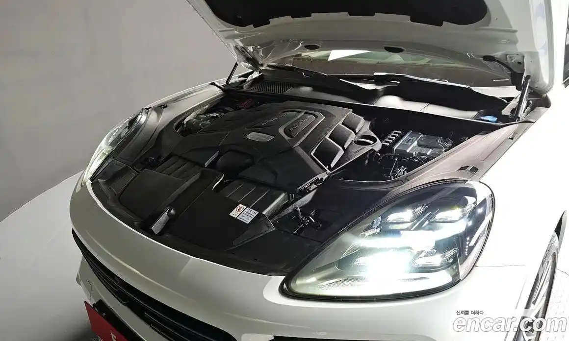 Porsche Cayenne 2023 3.0 гидро в Москве № 765519, фото 6