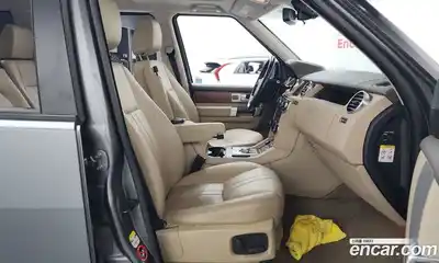 Land Rover Discovery 2016 3.0 гидро в Москве № 766095, миниатюра 11