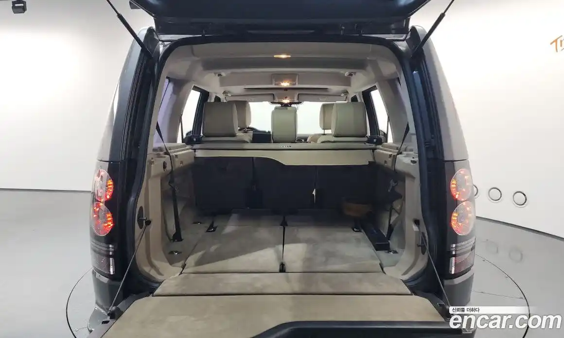 Land Rover Discovery 2016 3.0 гидро в Москве № 766095, фото 20