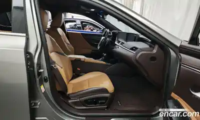 Lexus ES 2018 2.5 гидро в Москве № 766898, миниатюра 11