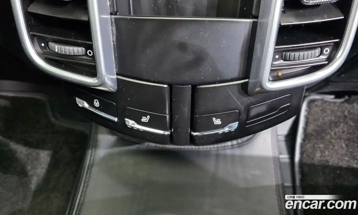 Porsche Cayenne 2016 3.0 гидро в Москве № 824390, фото 18