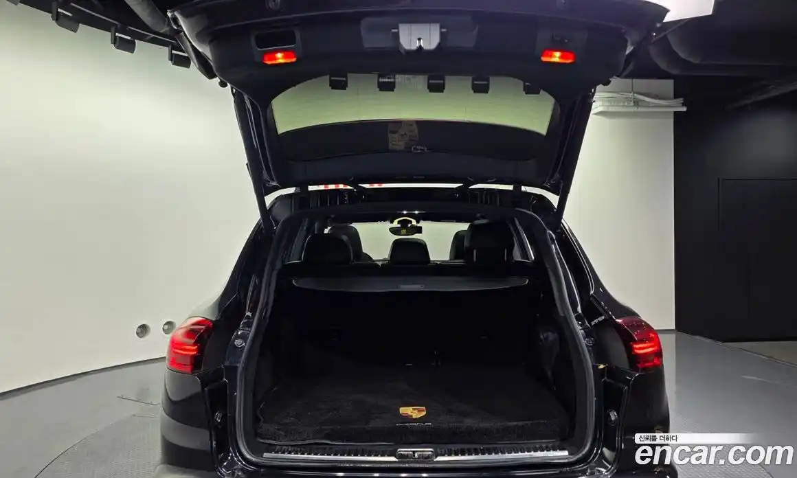 Porsche Cayenne 2016 3.0 гидро в Москве № 824390, фото 19