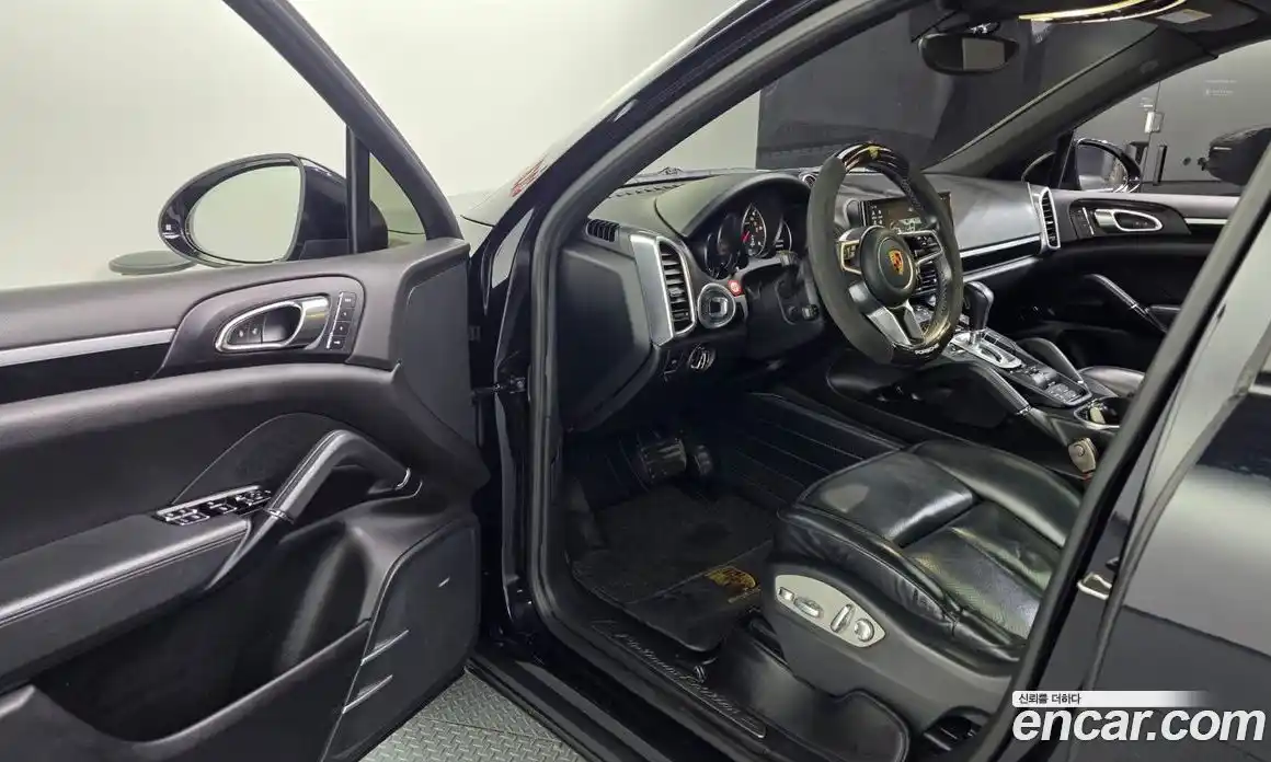Porsche Cayenne 2016 3.0 гидро в Москве № 824390, фото 9