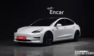 Tesla Model 3, 2020